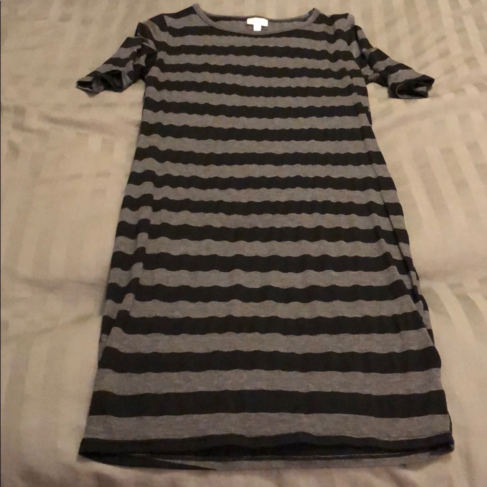 LuLaRoe Julia dress size M.